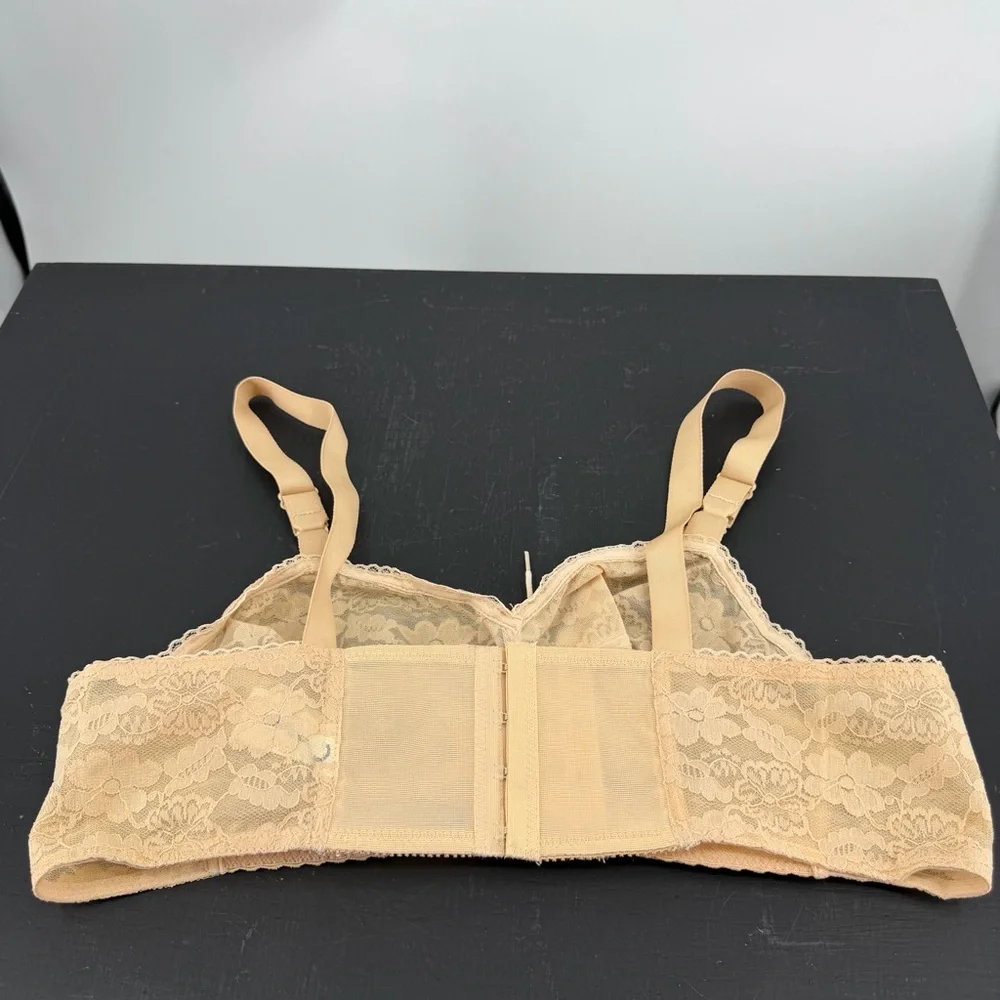 Vintage 70s May Marie Nude Lace No Underwire Bra 38A Pin Up‎ Boudoir Made In USA